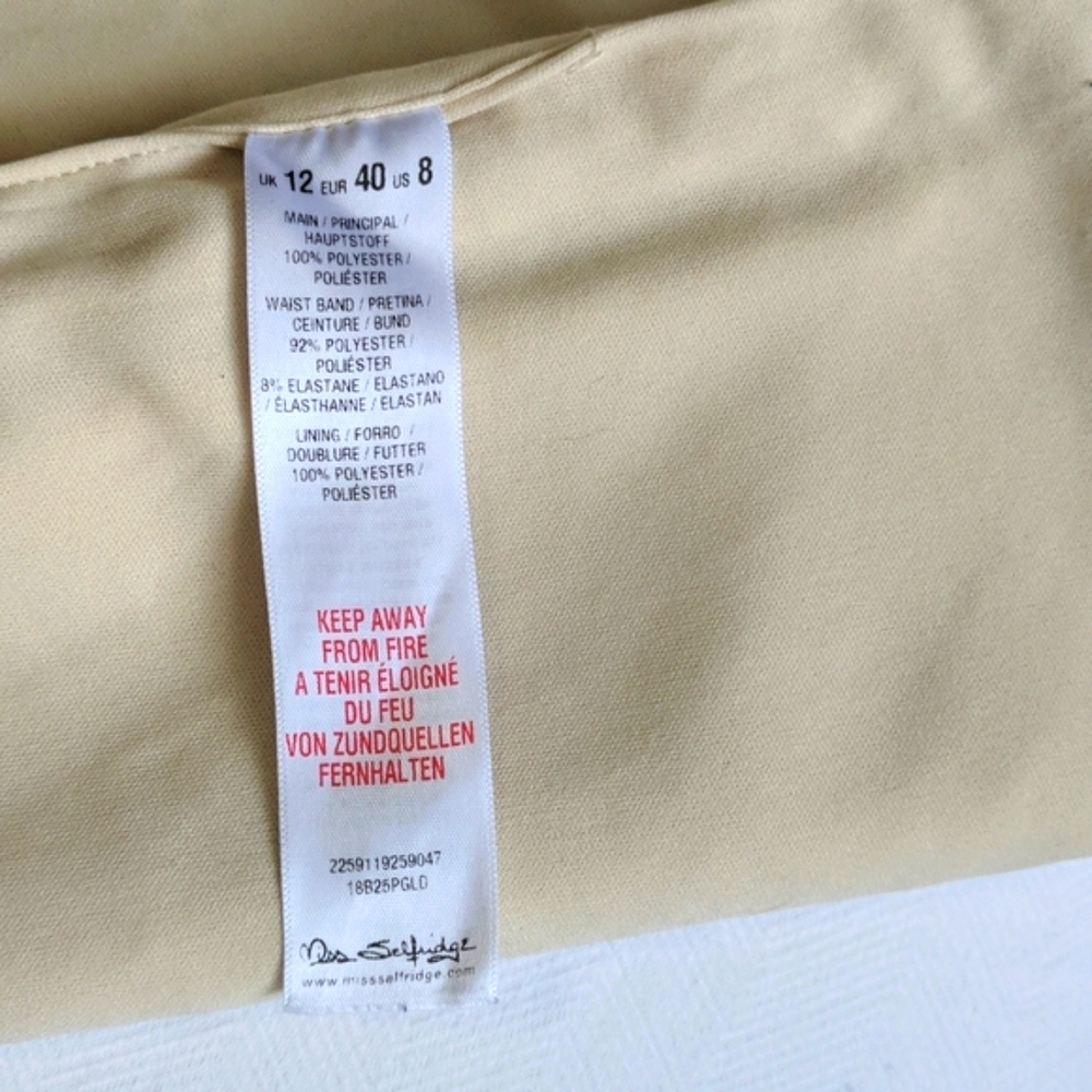 Miss Selfridge stretchy metallic cream & silver textured mini skirt US 8 GUC - Picture 8 of 12